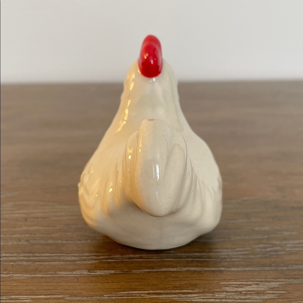 Ceramic Chicken Salt Shaker - Picture 3 of 5